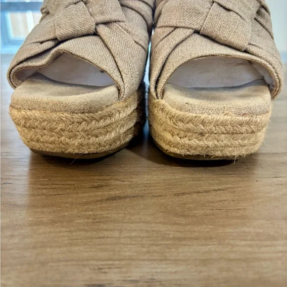 Sugar Brand Women's Harlem Beige Woven Wedges - Picture 8 of 12